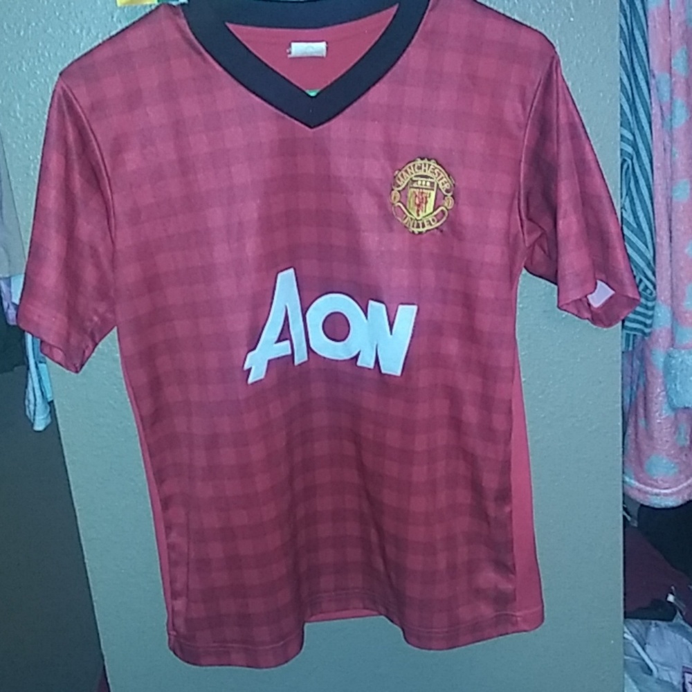 Manchester united tshirt